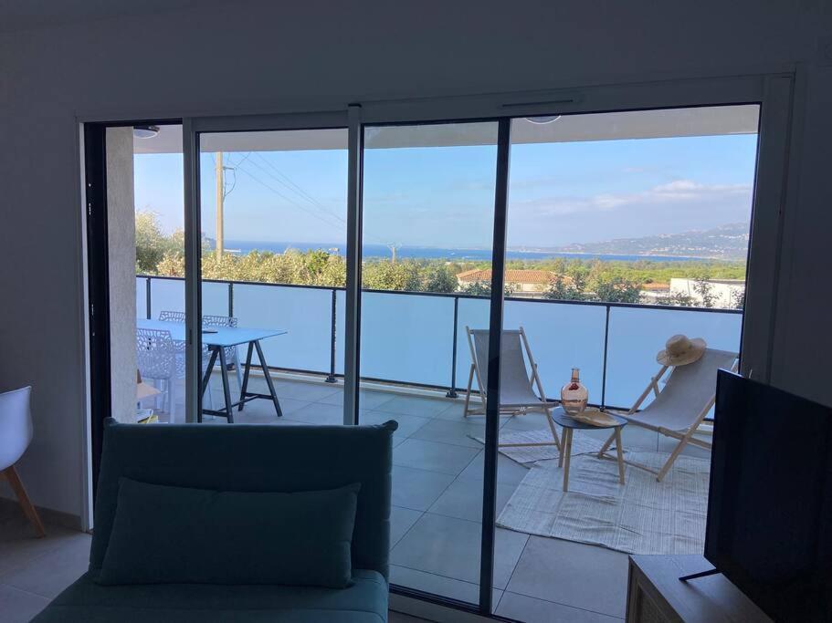Exceptionnelle Vue Mer Calvi - Piscine - T2 Exterior foto